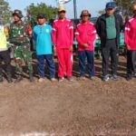 Kodim 0430/BA-Koramil 430-02/Sungsang,Babinsa kecamatan Air Salek, Kompak Bersama Forkopimcam Lepas Lomba Gerak jalan Kecamatan Air Salek. IMG-20240810-WA0047