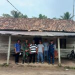 Koramil 430-02/Sungsang Babinsa Air Salek Dampingi Dinas Perkim Banyuasin Lakukan Verifikasi RTLH IMG-20241116-WA0025
