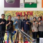Polres Ogan Ilir Cegah Karhutla Lewat Siaran Radio, Sampaikan Himbauan dan Edukasi Bahaya Lingkungan IMG-20250508-WA0001