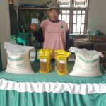 Pemdes Desa Bintaran Salurkan Bantuan Pangan Dari Pemerintah Pusat, Beras 20 Kg Minyak 4 Liter, Ringankan Beban Warga IMG-20260517-WA0002