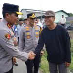 Kapolda Sumsel Pimpin Green Policing, Tanam Pohon dan Cek Kondisi Mushollah Darussalam
